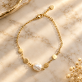 Perle & Gold Coin Armband – Square Ad